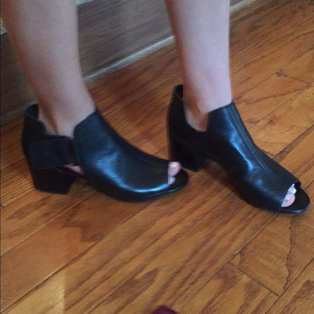 Stylish Booties - Picture 6 of 6
